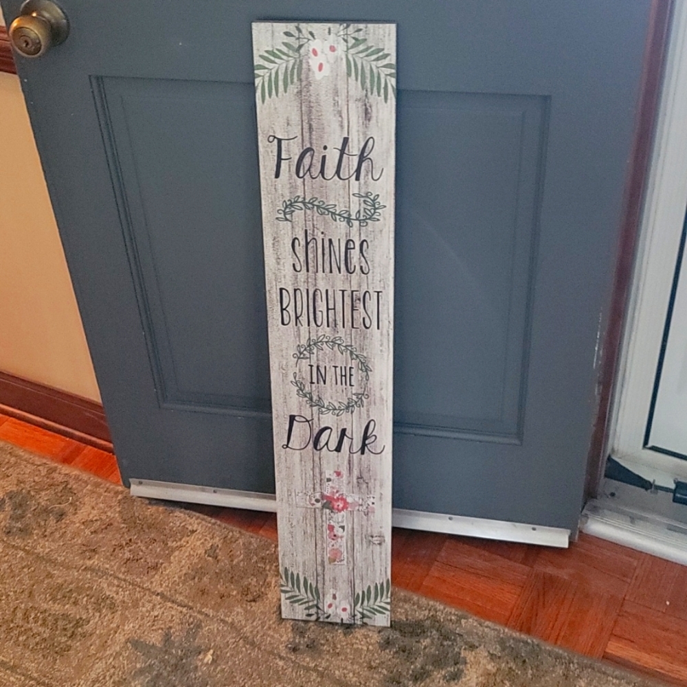 Wall decor